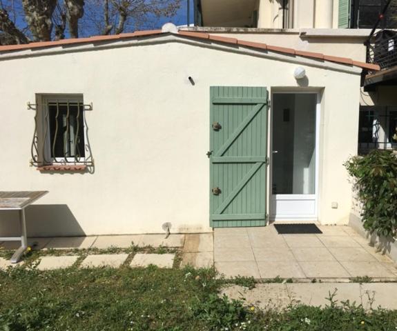 Un Jardin Dans La Ville Ла-Сьота Экстерьер фото